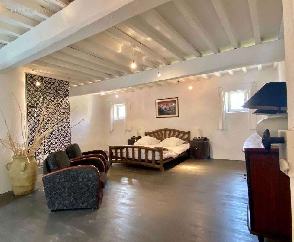 Maison à CARCASSONNE