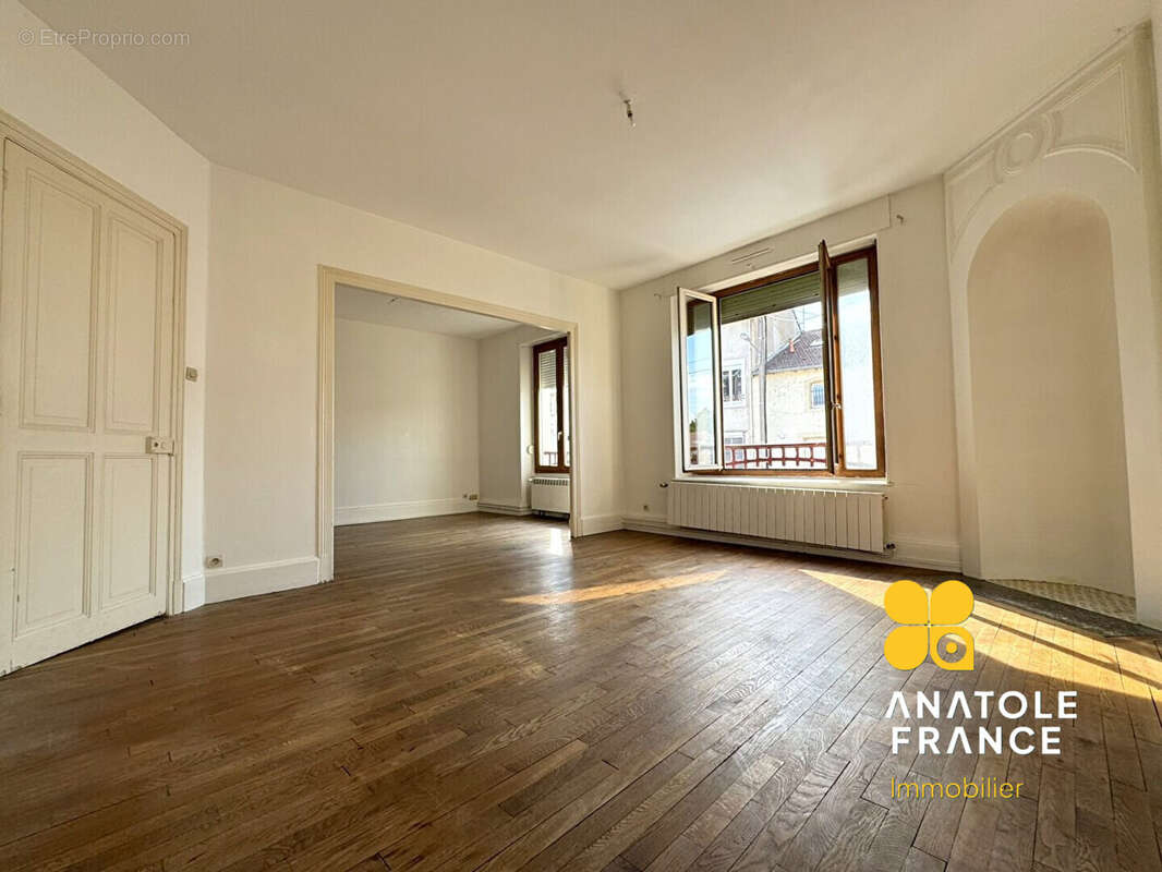 Appartement à PONT-SAINT-VINCENT