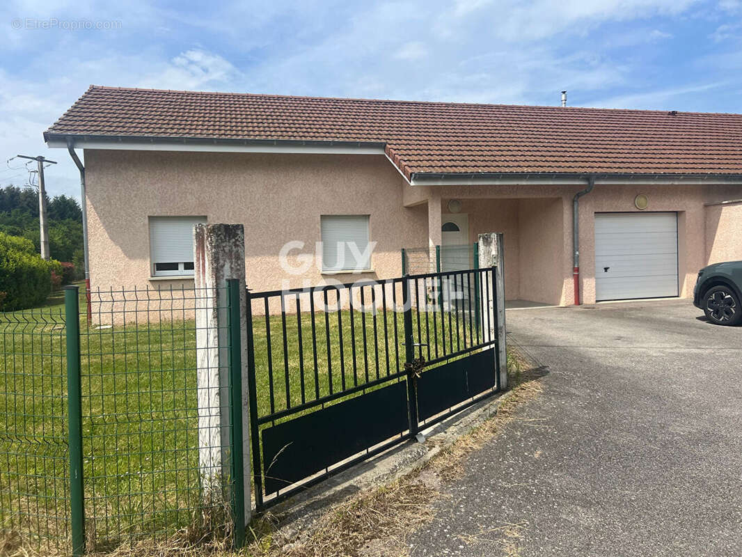 Maison à vendre à Doissin - 4 pièces avec jardin et garage REF 1985 - photo 11