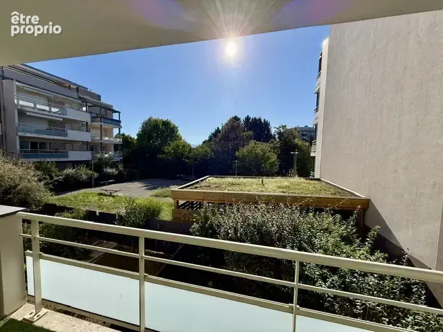 EXCLU / T4 87m2 avec terrasse, cave et garage FERNEY VOLTAIRE 01210 - photo 6