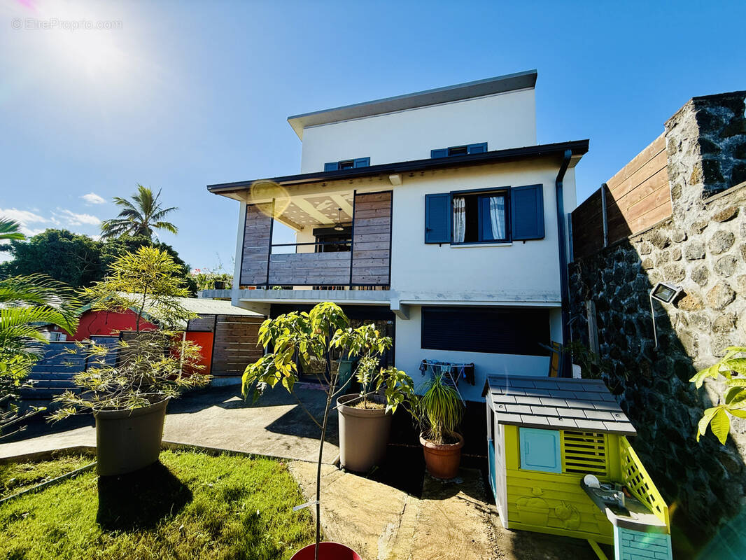 Maison à PETITE-ILE