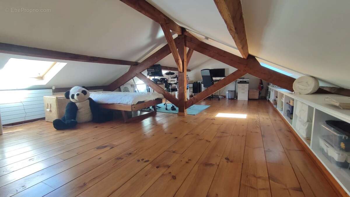 Maison à LE PERREUX-SUR-MARNE