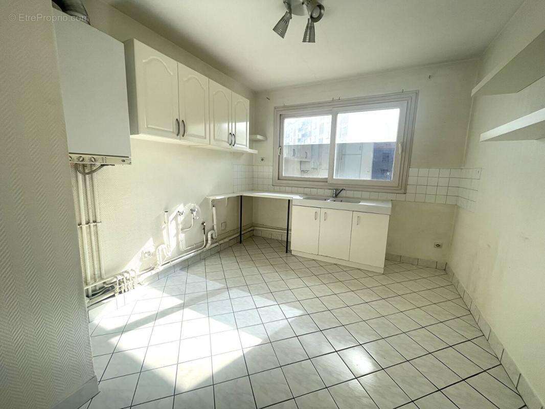 Appartement t3 bon etat - photo 7