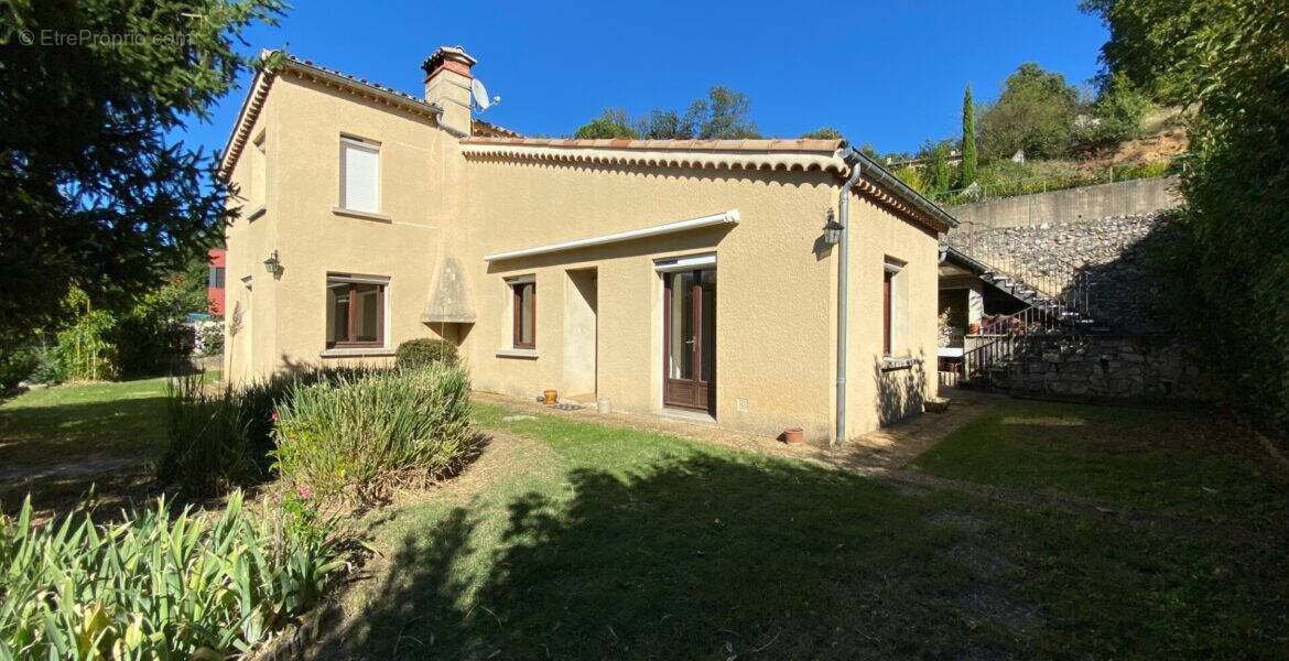 Maison à SAINT-PERAY