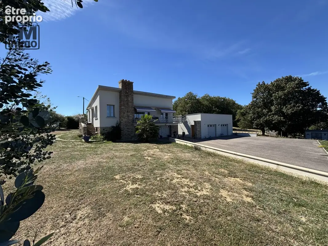 n°4 - Maison à SAINT-YRIEIX-LA-PERCHE