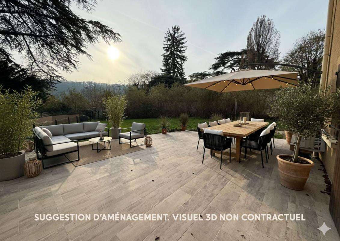 Appartement à FONTAINES-SUR-SAONE