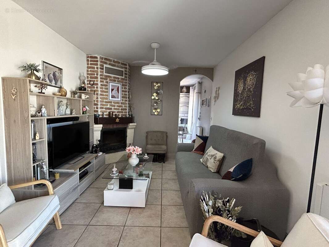 Maison 75 m² à Corneilla-La-Riviere  - photo 2