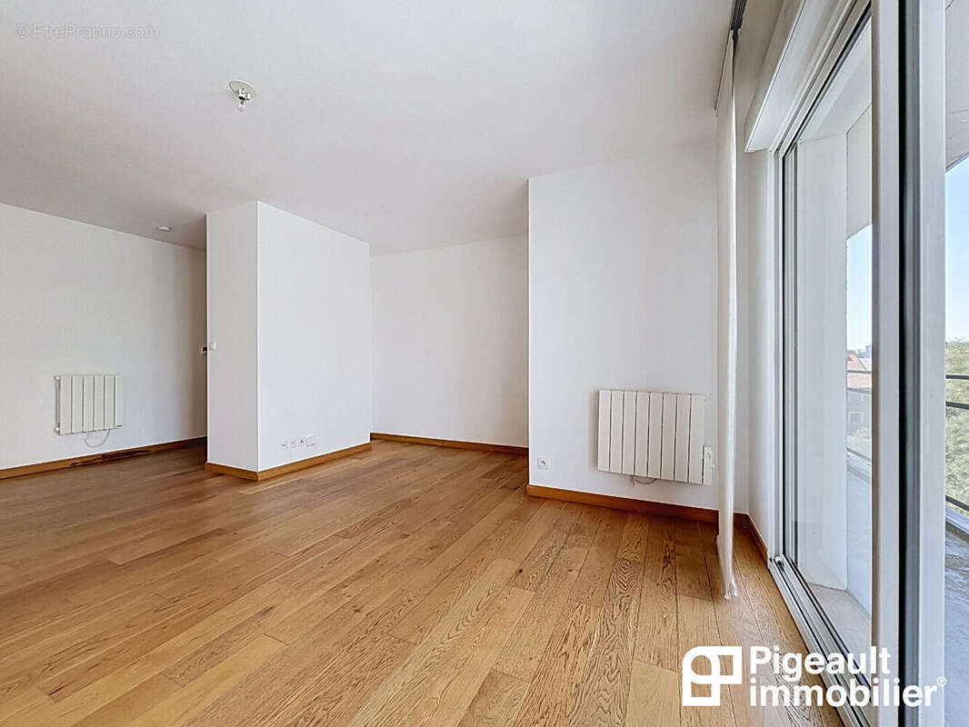 Rennes - Appartement T2 55m² environ - Proche vilaine - Garage - Terrasse - Bords de vilaine - photo 3