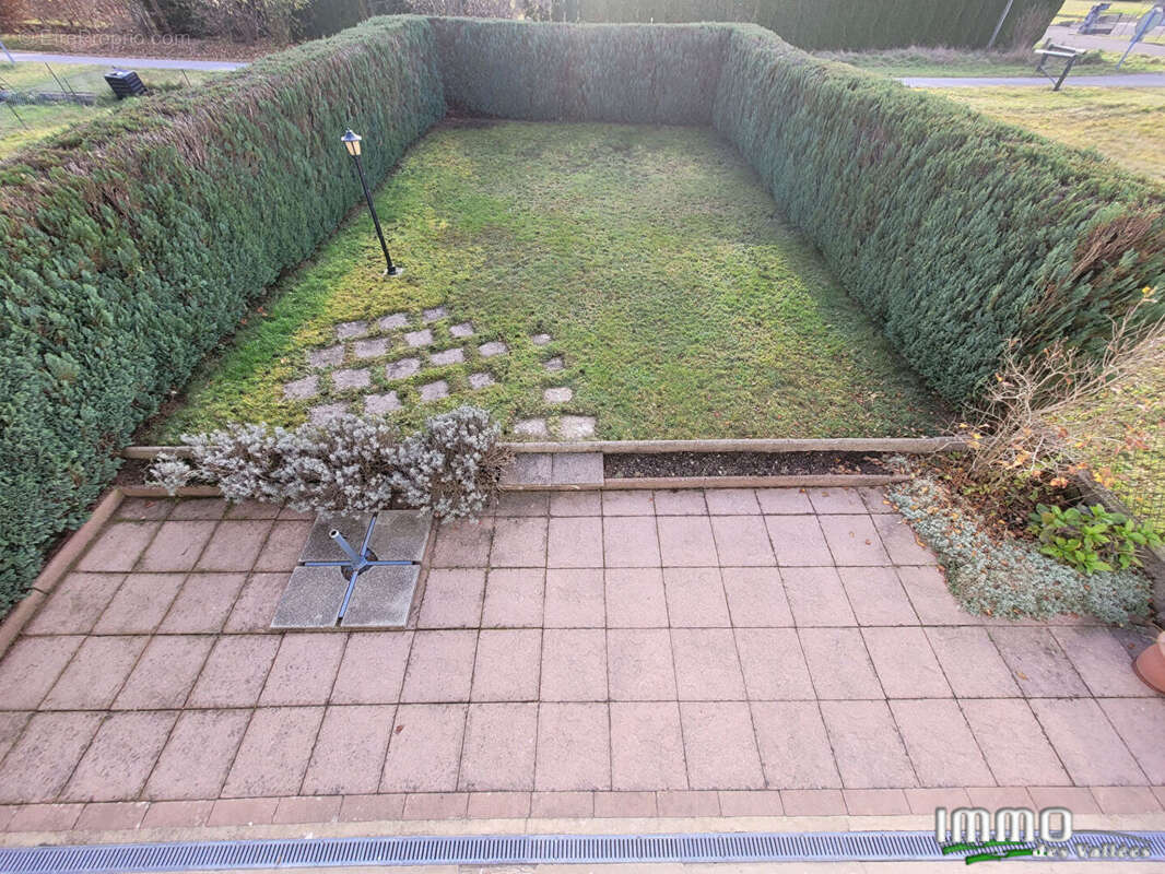 Maison à LE THILLOT