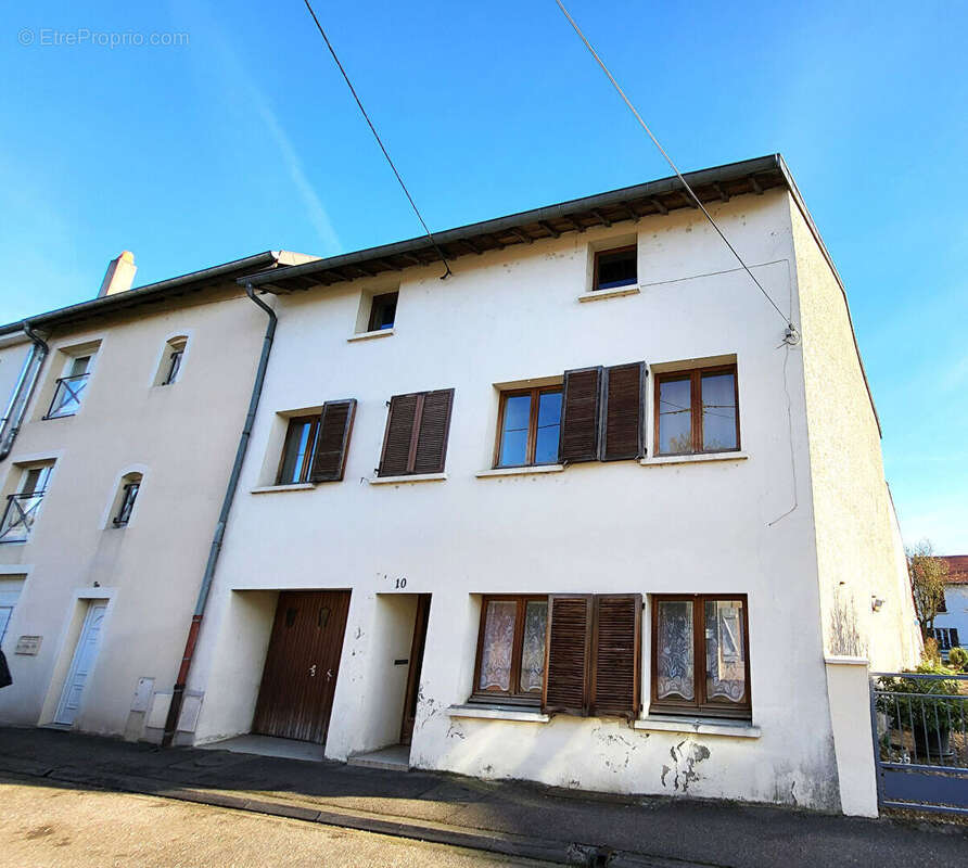 Maison à NOVEANT-SUR-MOSELLE