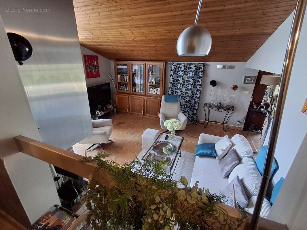 Maison 110 m² à Chasseneuil-Sur-Bonnieure  - photo 6