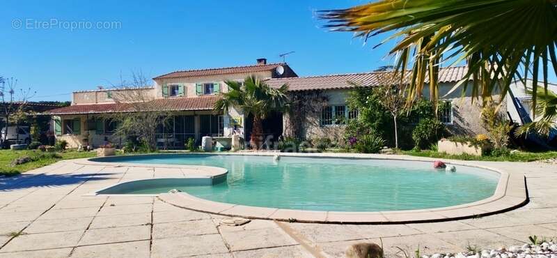 Maison à ARLES