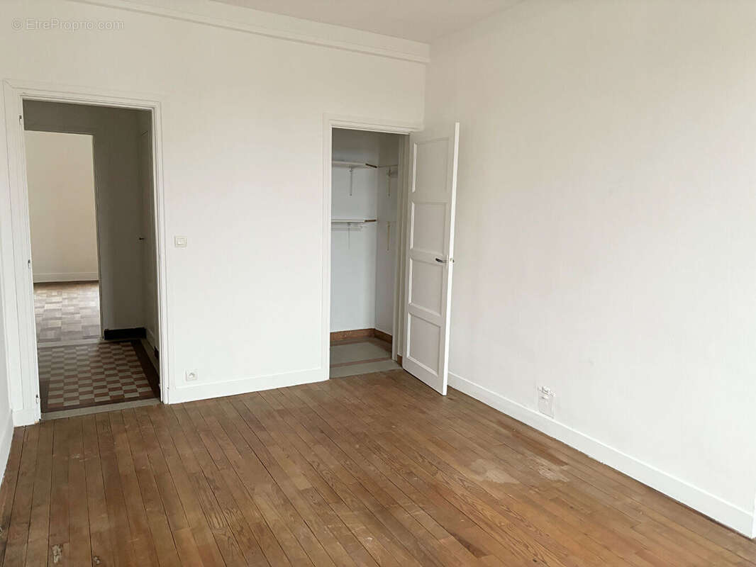Appartement à FALAISE