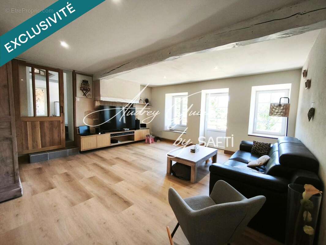 Maison 224 m² à Beruges  - photo 7
