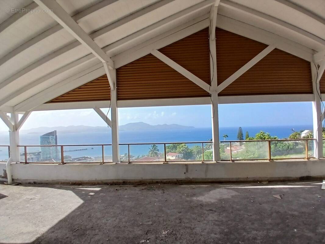 Appartement à FORT-DE-FRANCE