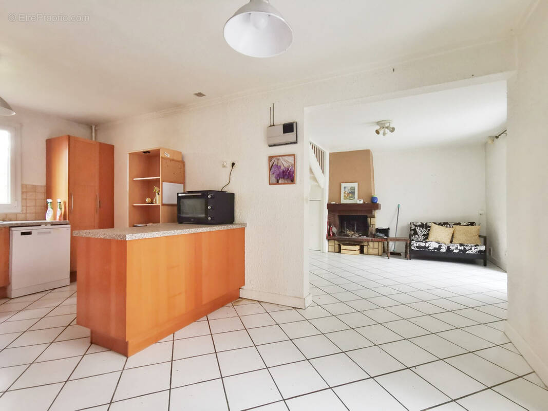 Maison à MAGNY-LES-HAMEAUX