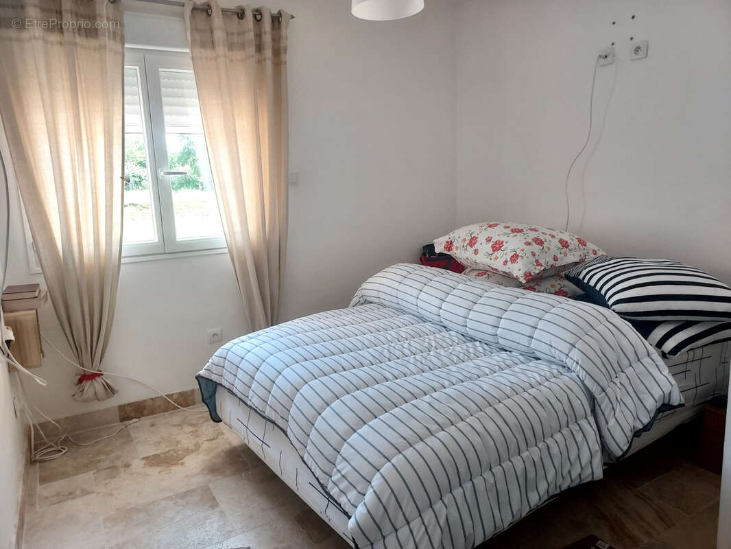 Maison à LA CHAPELLE-SUR-LOIRE