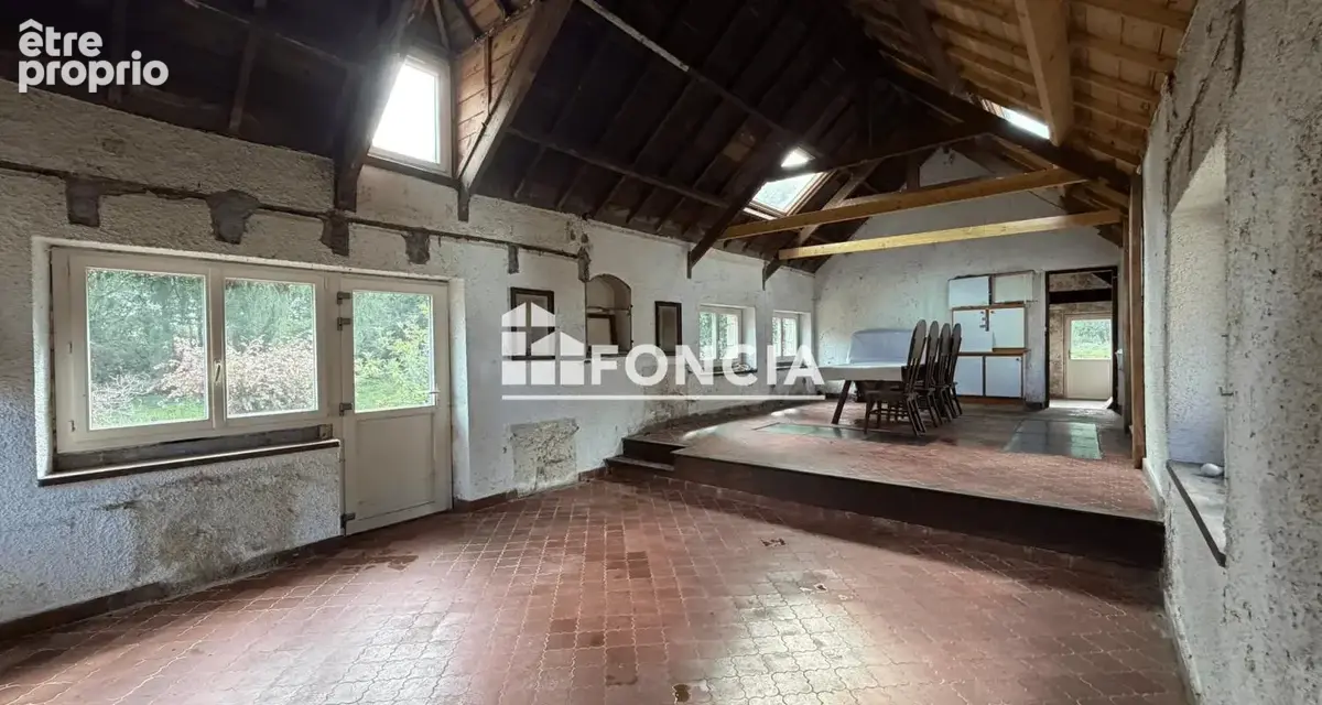 Maison 7 pièces 214 m² à vendre à Quemeneven (29180) - photo 3