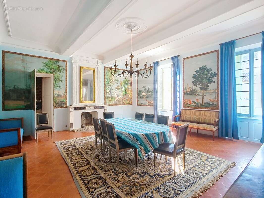 Maison à LEZIGNAN-CORBIERES