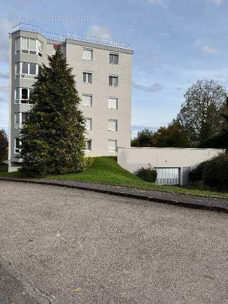 Parking à MONTBELIARD