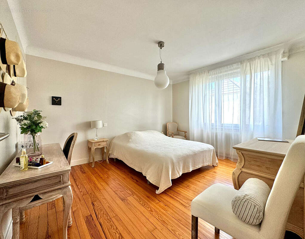 Maison 140 m² à Aressy  - photo 6