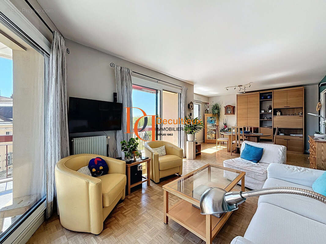 Appartement à VILLEURBANNE