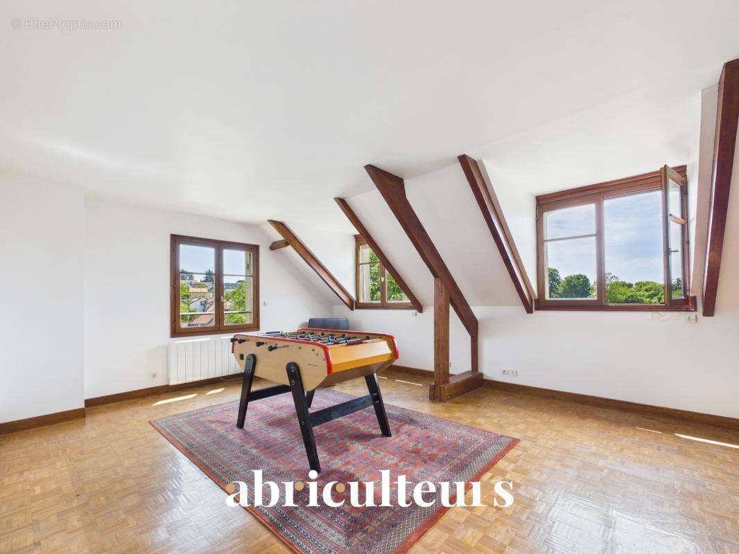 Maison à SAINT-LEU-LA-FORET