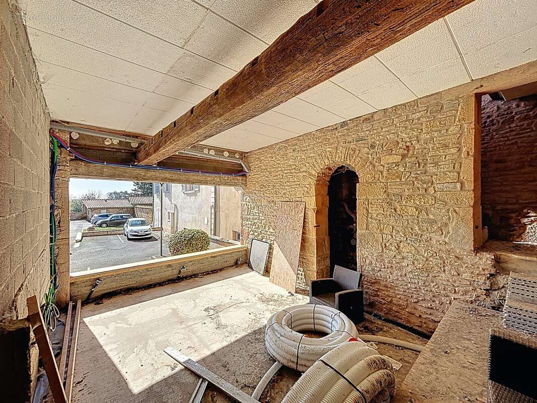 Appartement à FRONTENAS