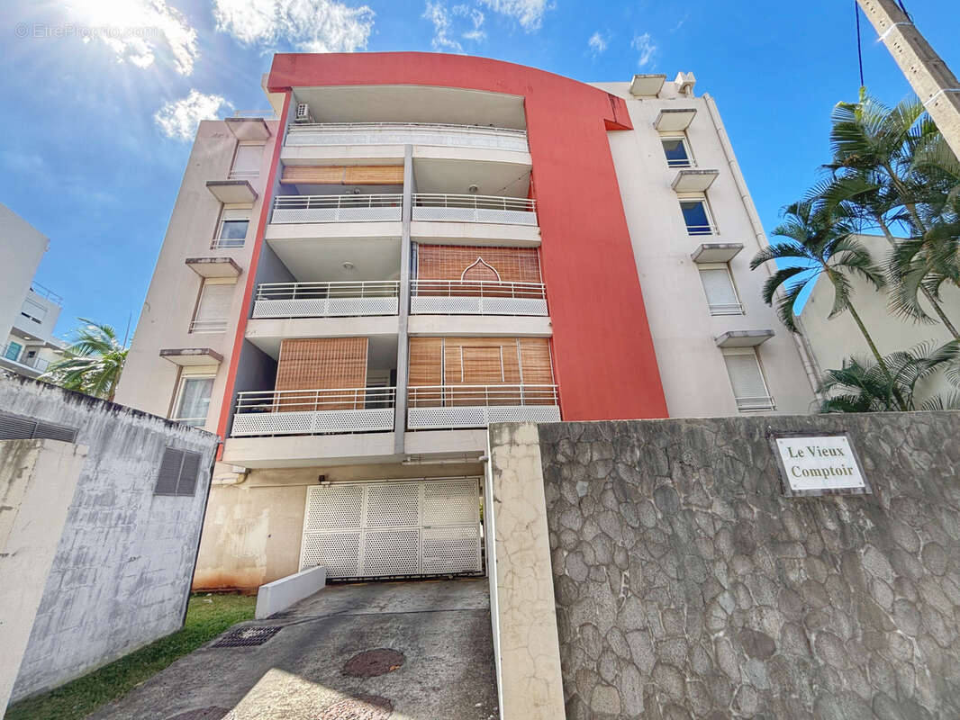 Appartement à SAINT-DENIS