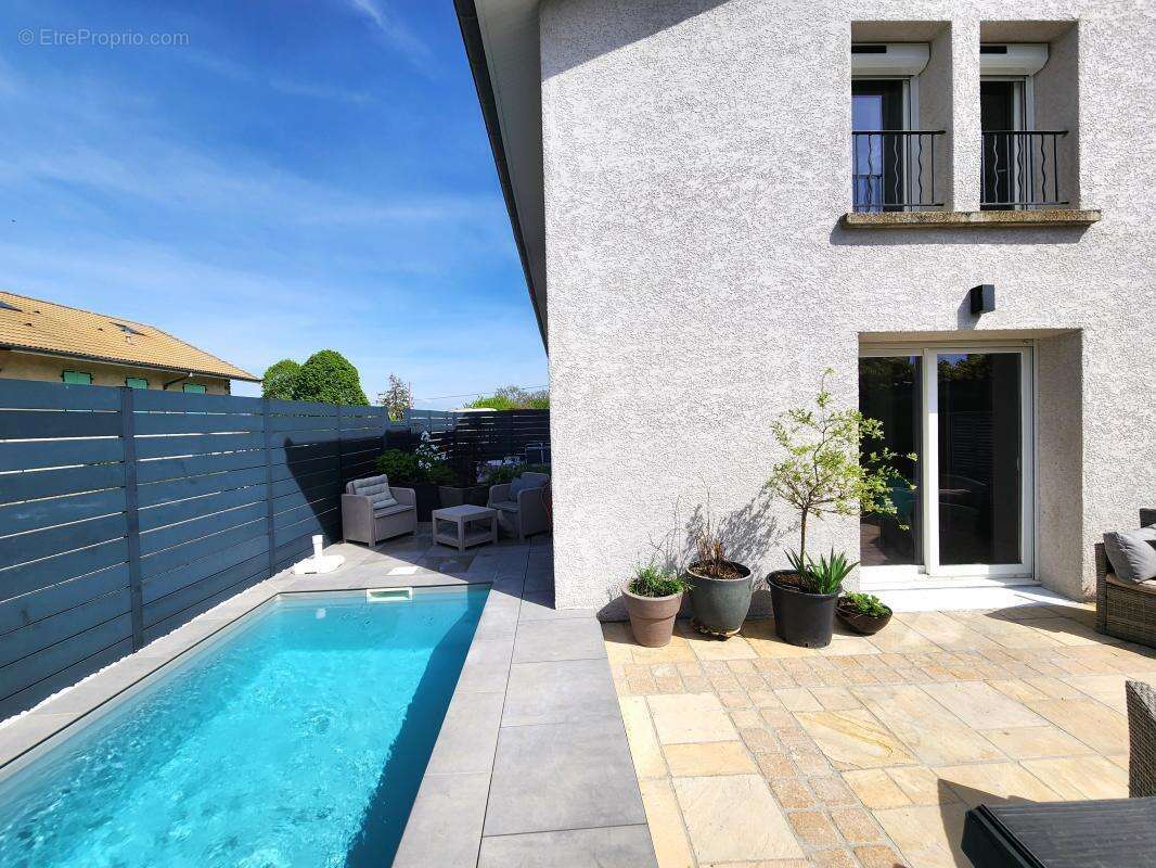 Appartement à SAINT-ANDRE-LA-COTE