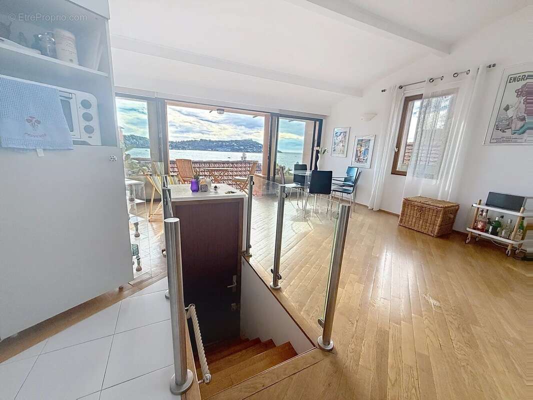 Appartement à VILLEFRANCHE-SUR-MER
