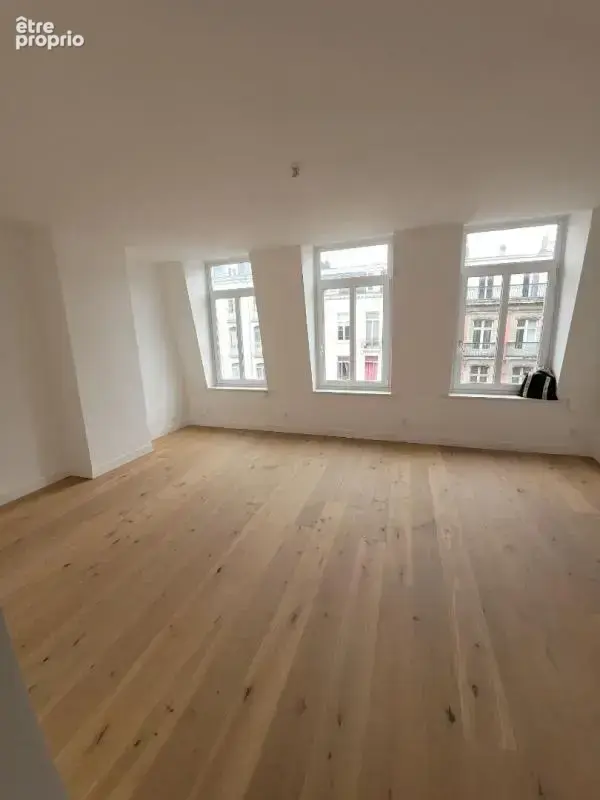 Lille grand Place  Appartement T2 - photo 3