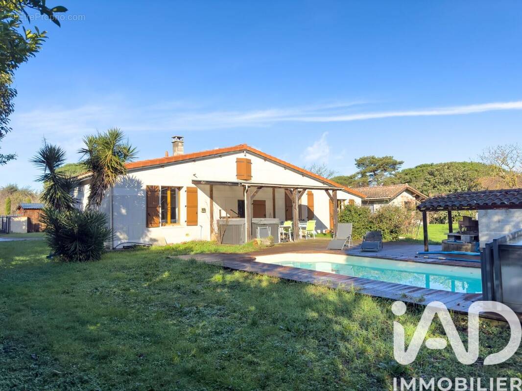 Photo 1 - Maison à TOURNEFEUILLE