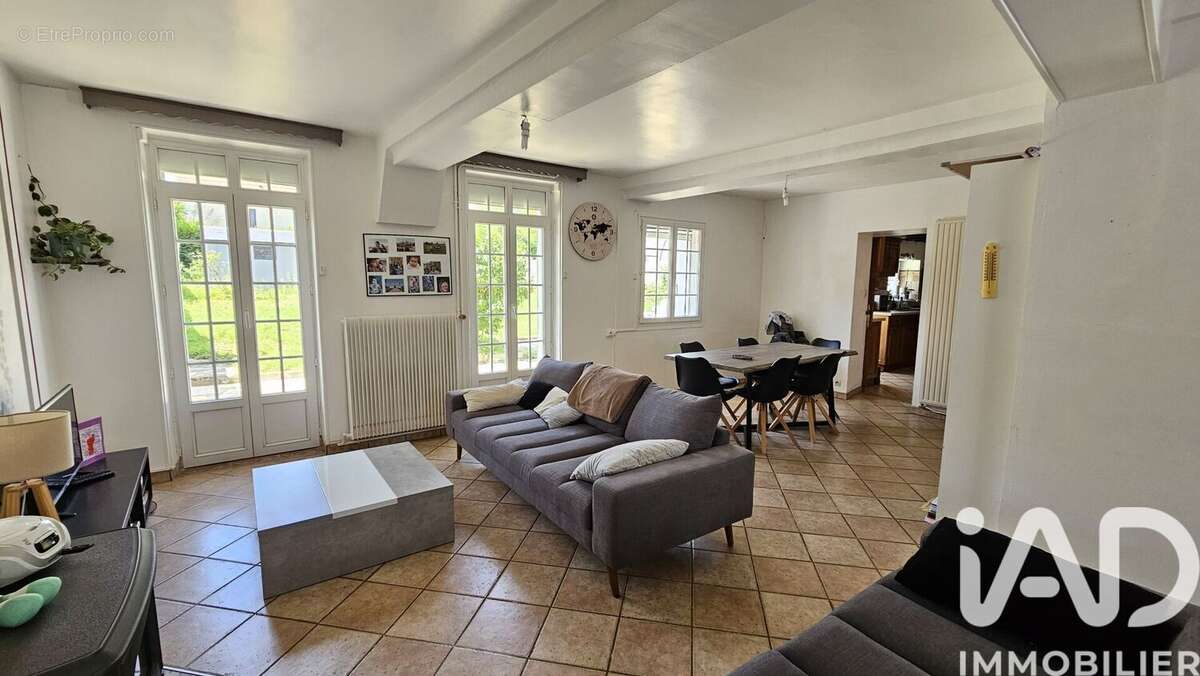Photo 3 - Maison à LA FERTE-SOUS-JOUARRE