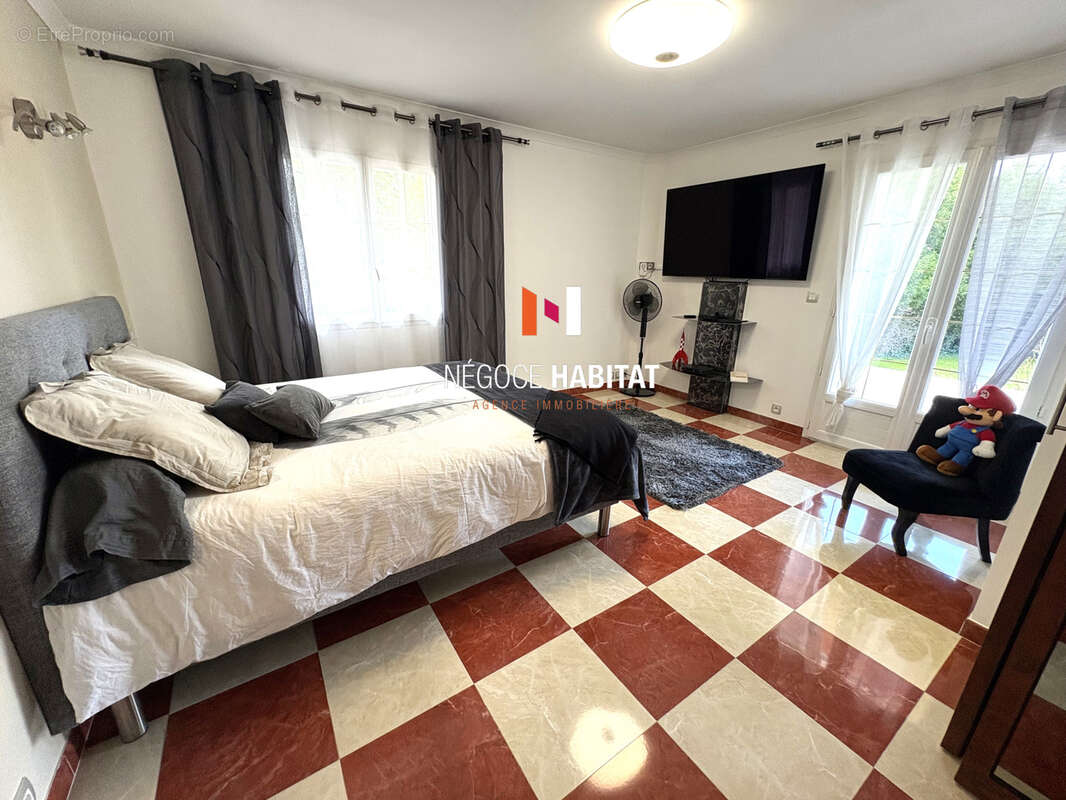 Maison à NIMES