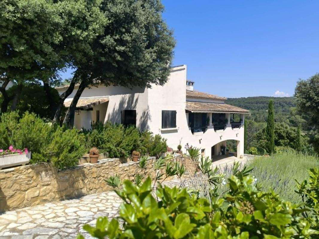Maison à BAGNOLS-SUR-CEZE