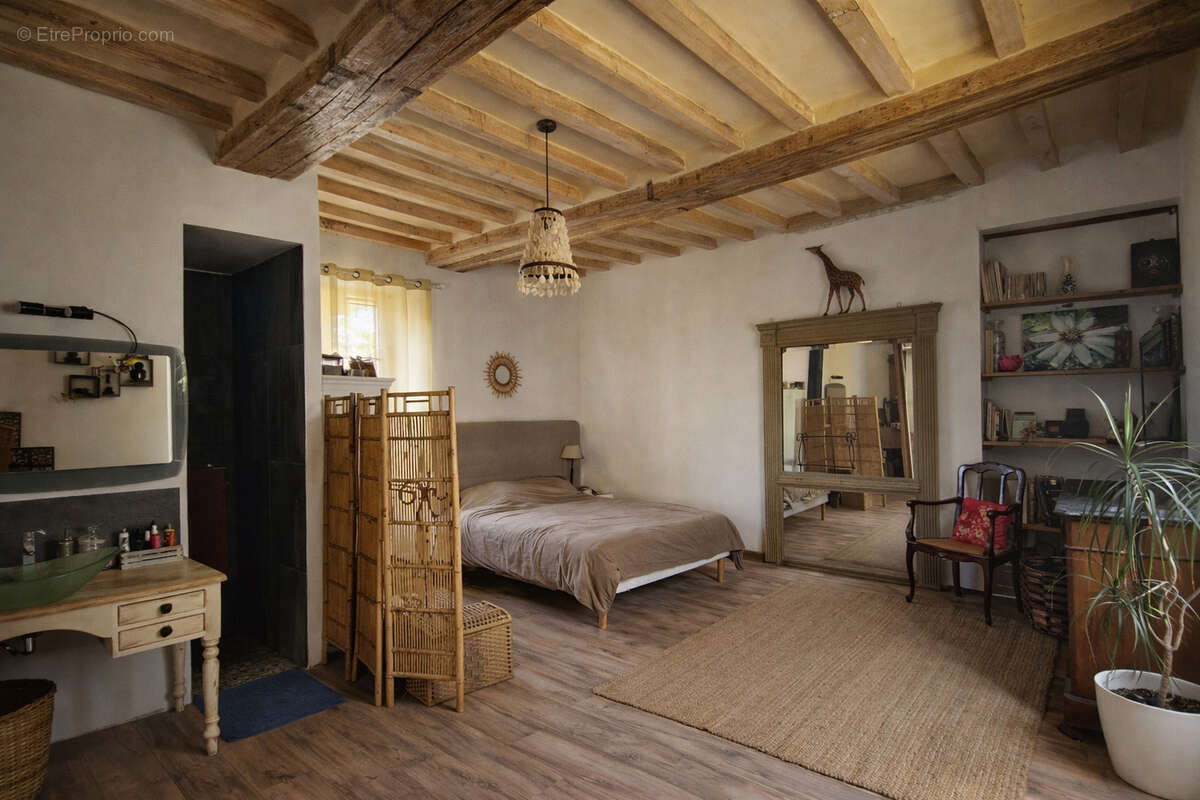 Maison à CHINON
