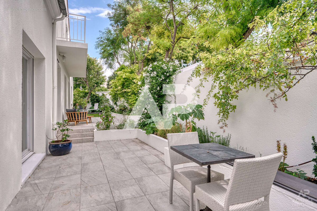 Maison à RUEIL-MALMAISON