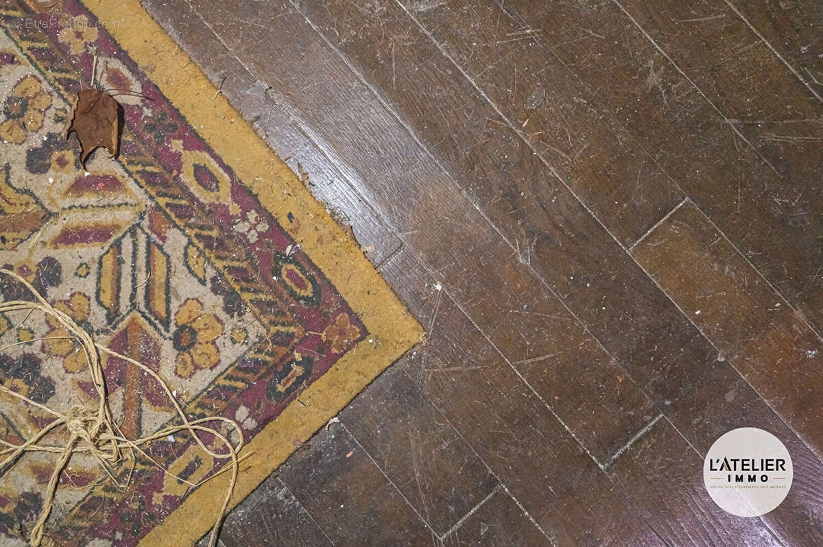 Maison à CHIGNY-LES-ROSES