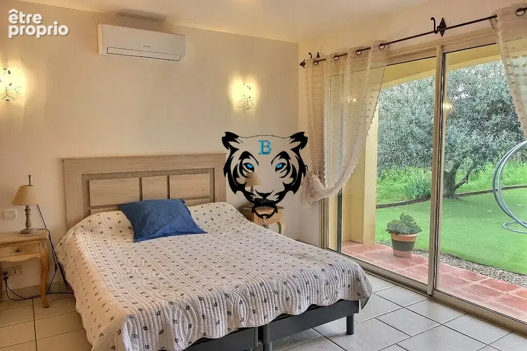 Maison 6 pièces 153 m² à vendre à La Motte (83920) - photo 8