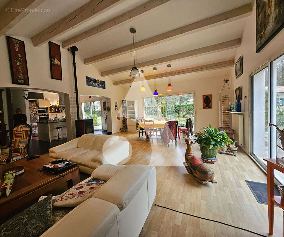 Maison à LA TREMBLADE
