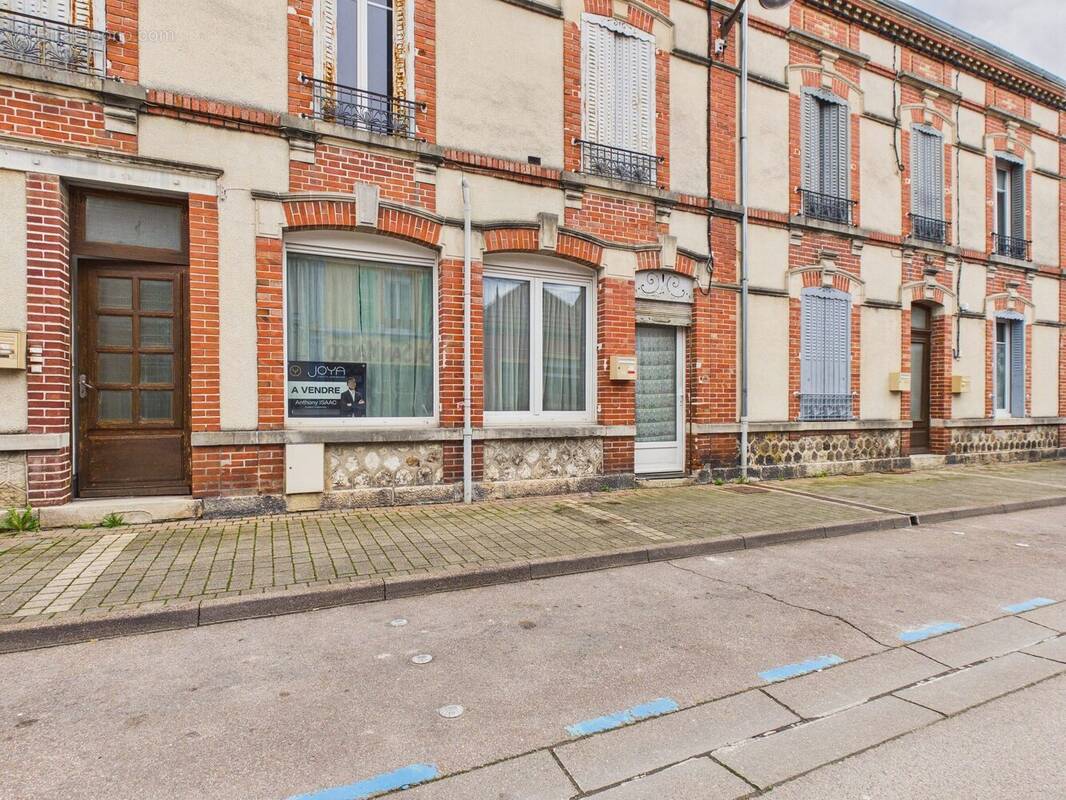 Appartement à ROMILLY-SUR-SEINE