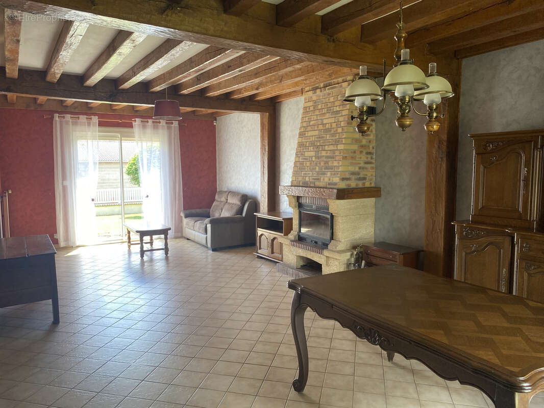 Maison à PACY-SUR-EURE