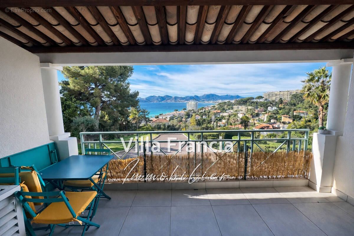 Appartement à CANNES
