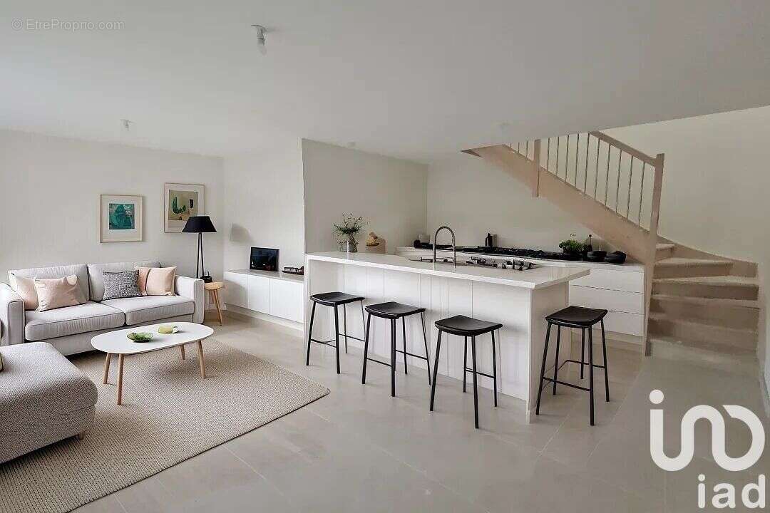 Photo 4 - Maison à SAINT-CLAIR-DU-RHONE