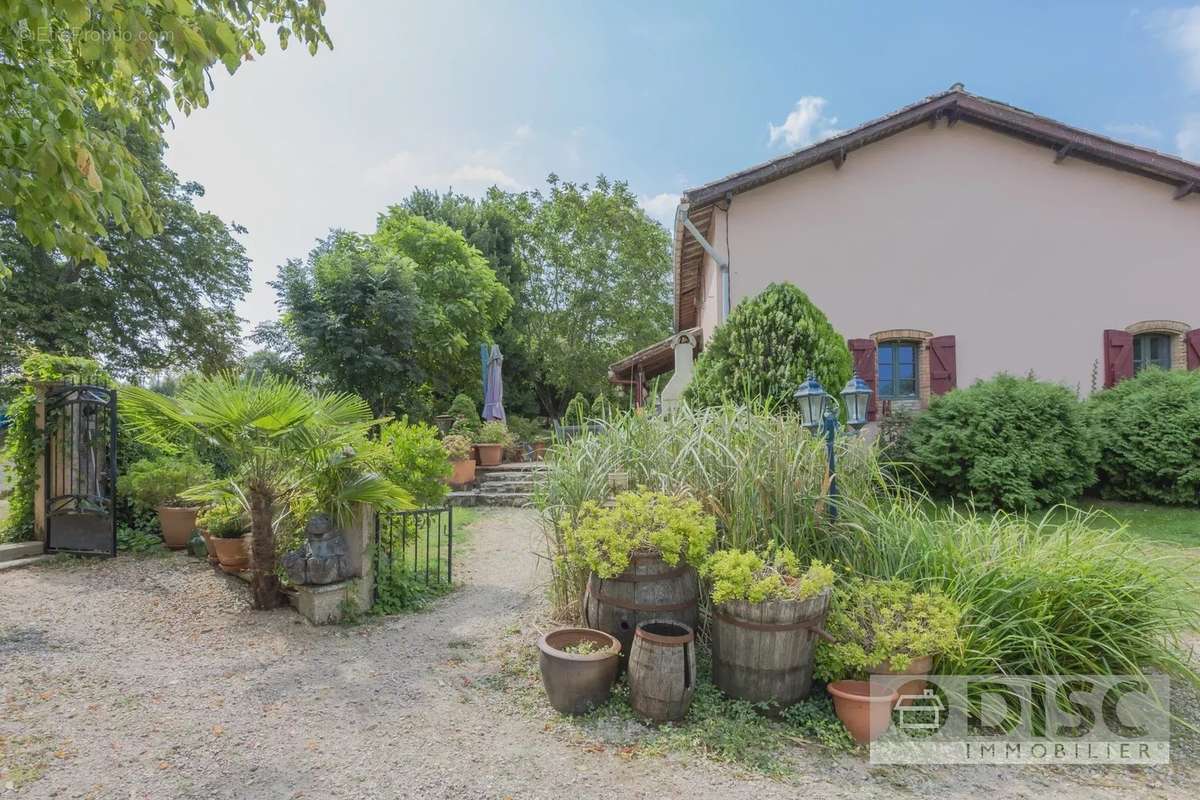 Maison à VERLHAC-TESCOU