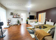 Appartement à LONS