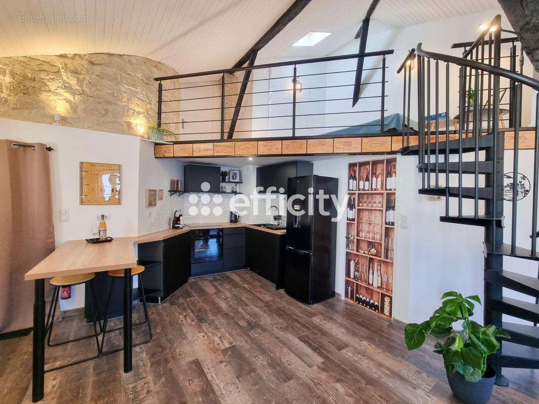 Appartement à SAINTES
