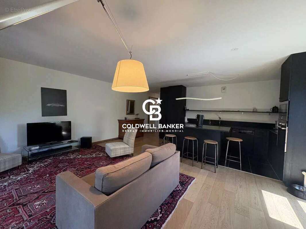 Appartement à CHENS-SUR-LEMAN