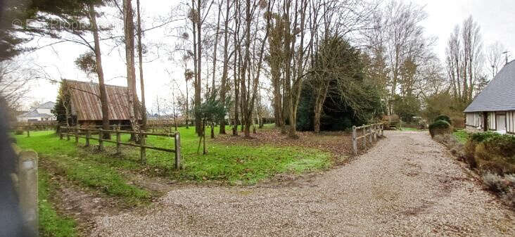 Maison à BOURG-ACHARD
